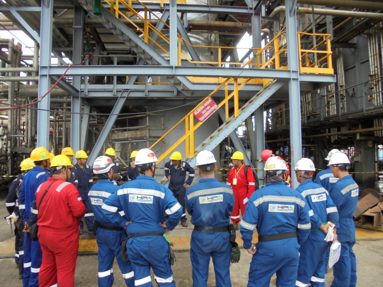 “Change Out Catalyst works” for Pertamina Refinery Unit II Dumai